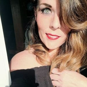 Meet your Posher, Annick